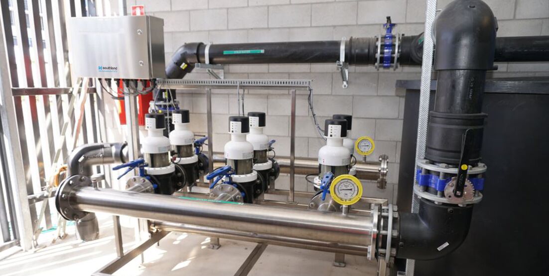 sunshine-coast-uni-hospital-judo-3 Photo of filtration system in plant room