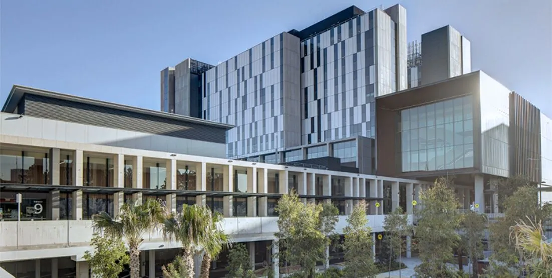 Exterior photo of westmead hospital building
