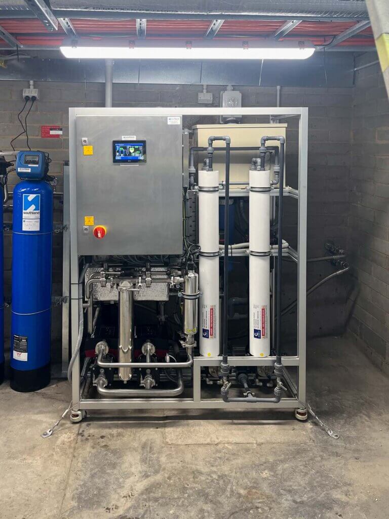 P1041-Blackburn-Public-Hospital-NSW-4 Media filtration and treatment system at Blackburn Hospital