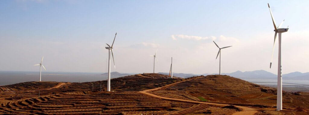 TEM-Article-2026 Wide angle shot of wind farms